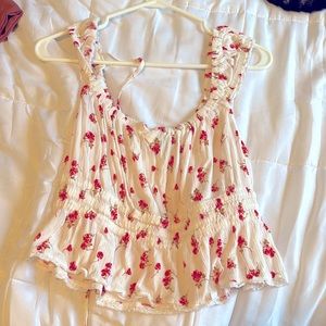 Haut court rose et blanc